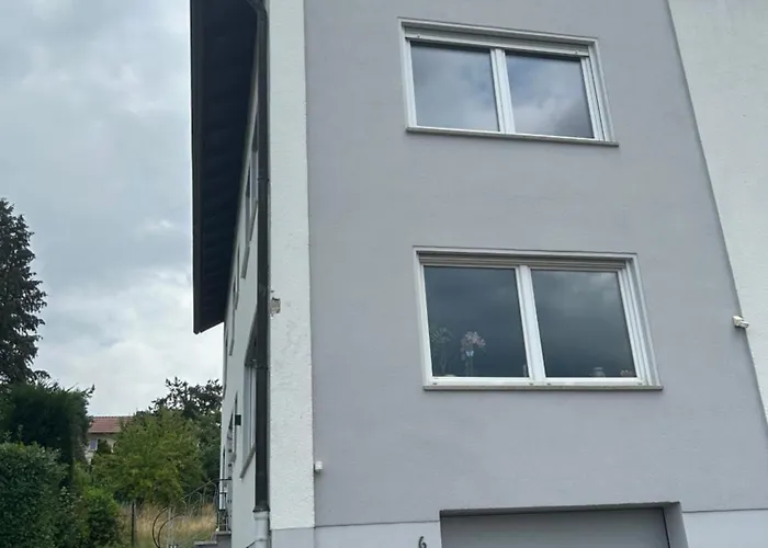 Charmantes Feriennest Vor Sesslachs Stadtmauer Im Lebendigen Familienhaus Appartement Sesslach
